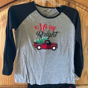 Women Holiday FamJams black red 2 piece vintage truck Christmas pajamas size M